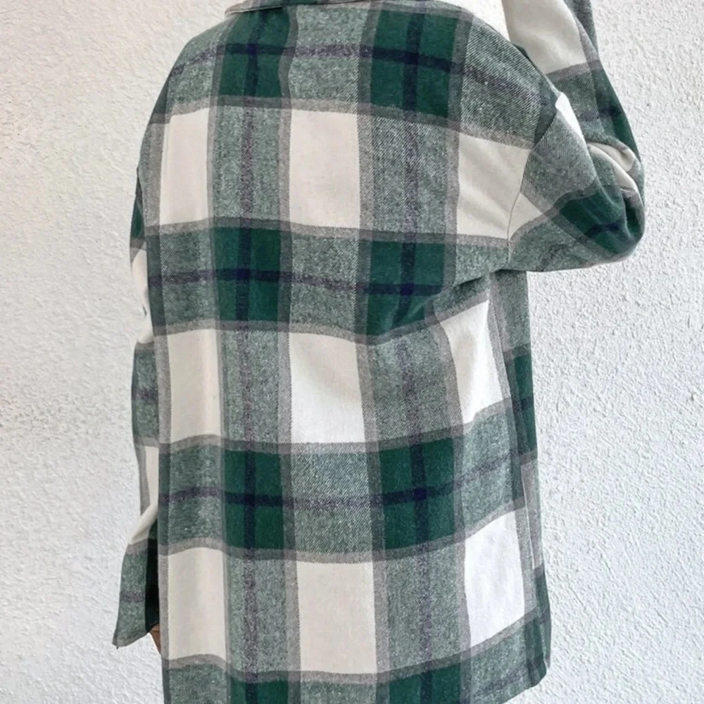 Green Plaid Women's Jacket - Picture 4 of 5